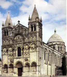 kupolnye-cerkvi-romanskaya-arxitektura_3
